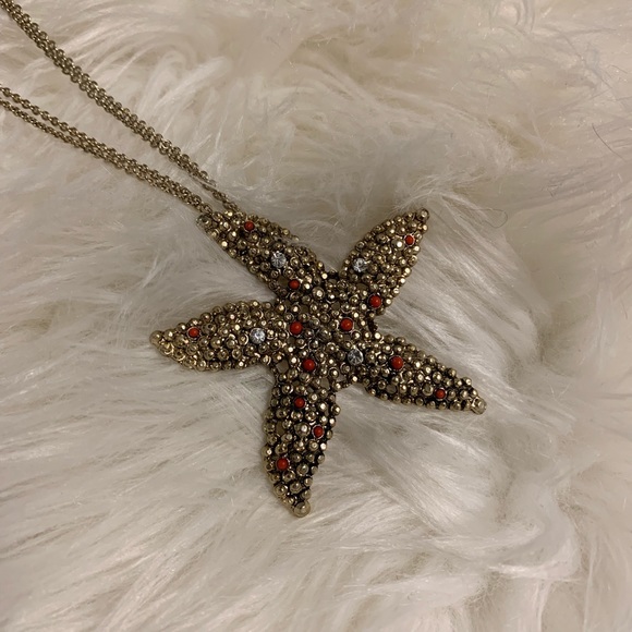 Vintage Gold-tone Bedazzled Starfish Long Pendant Necklace - Picture 5 of 12